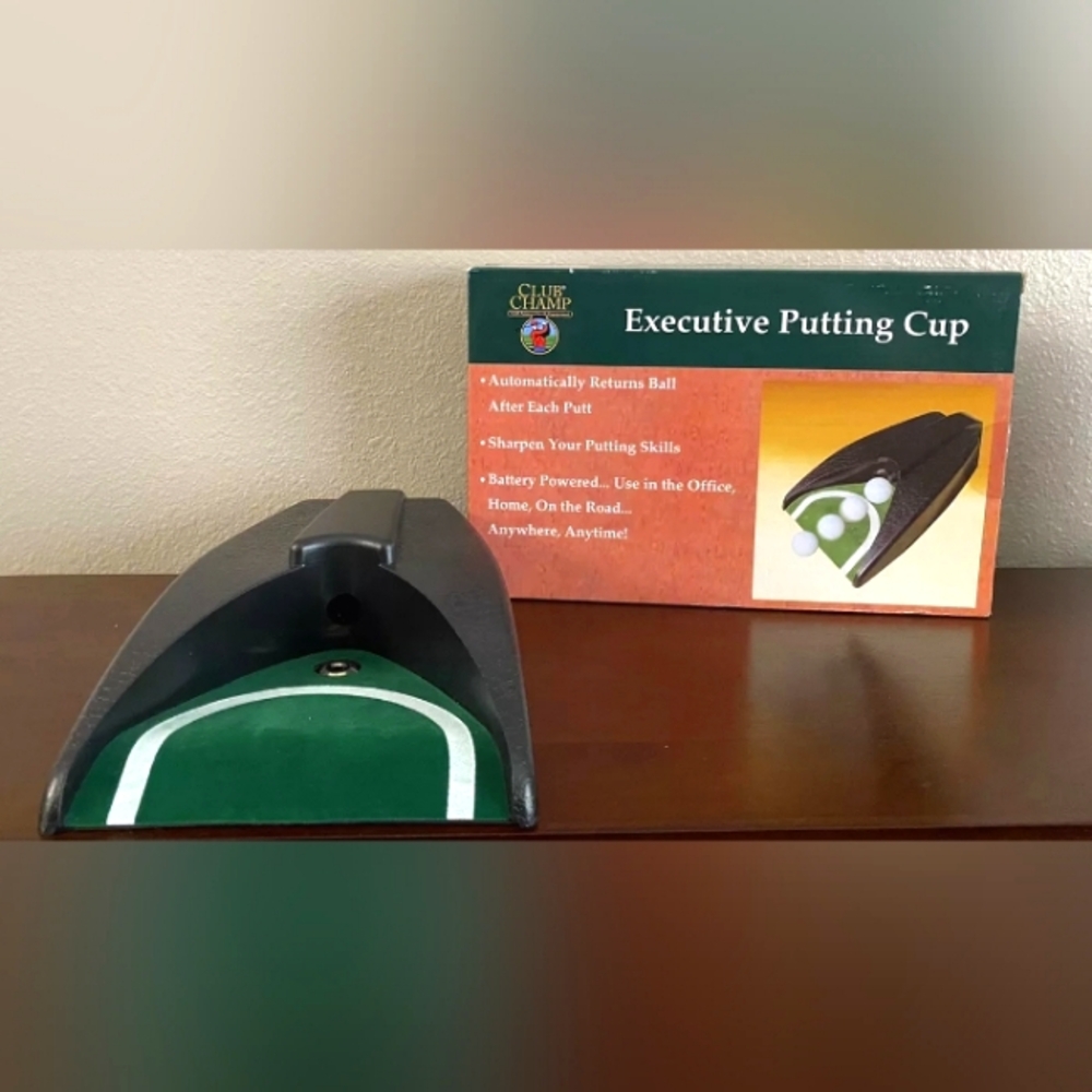 5/$50 Club Champ Executive Putting Cup Battery Operated W/ Ball Return Portable